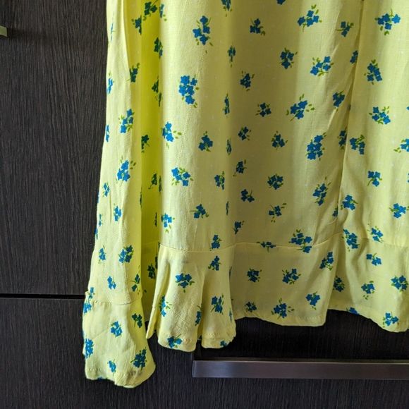 Faithfull the Brand Midi Dress - Picture 6 of 8